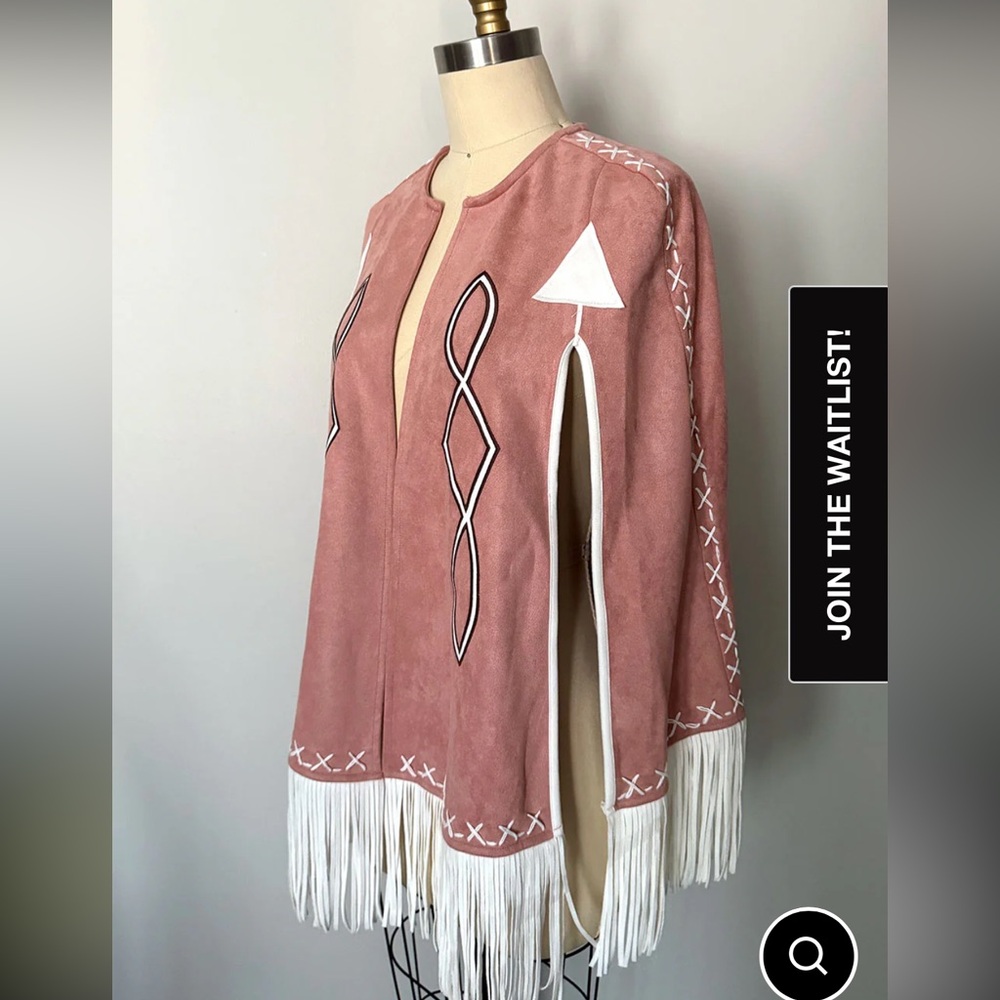 NWT Blue B Elegant Mauve Cape with Fringe Accents